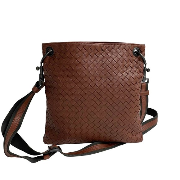 BOTTEGA VENETA Brown Leather Intrecciato Pochette Shoulder Bag